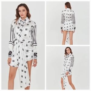 NWT TwoTwinStyle Striped Cross Ruched Asymmetric Hem Dress White/Black Sz Small